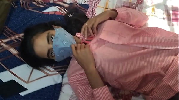 INDIAN COLLEGE KI DESI HOT GIRLFRIEND KI CHUDAI FULL NUDE SEX