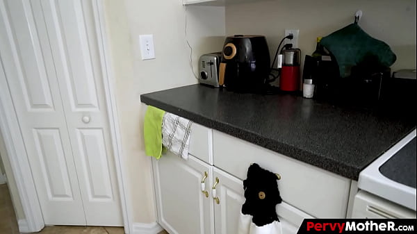 PervyMother – Mum Hates her Stepson Obvious Lies